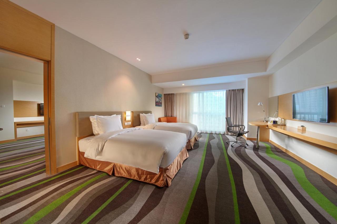 Holiday Inn Express Tangshan Downtown By Ihg Eksteriør billede