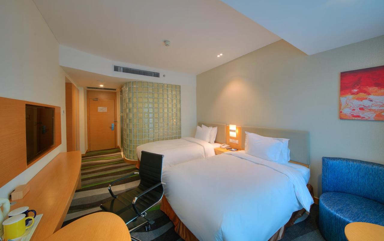 Holiday Inn Express Tangshan Downtown By Ihg Eksteriør billede