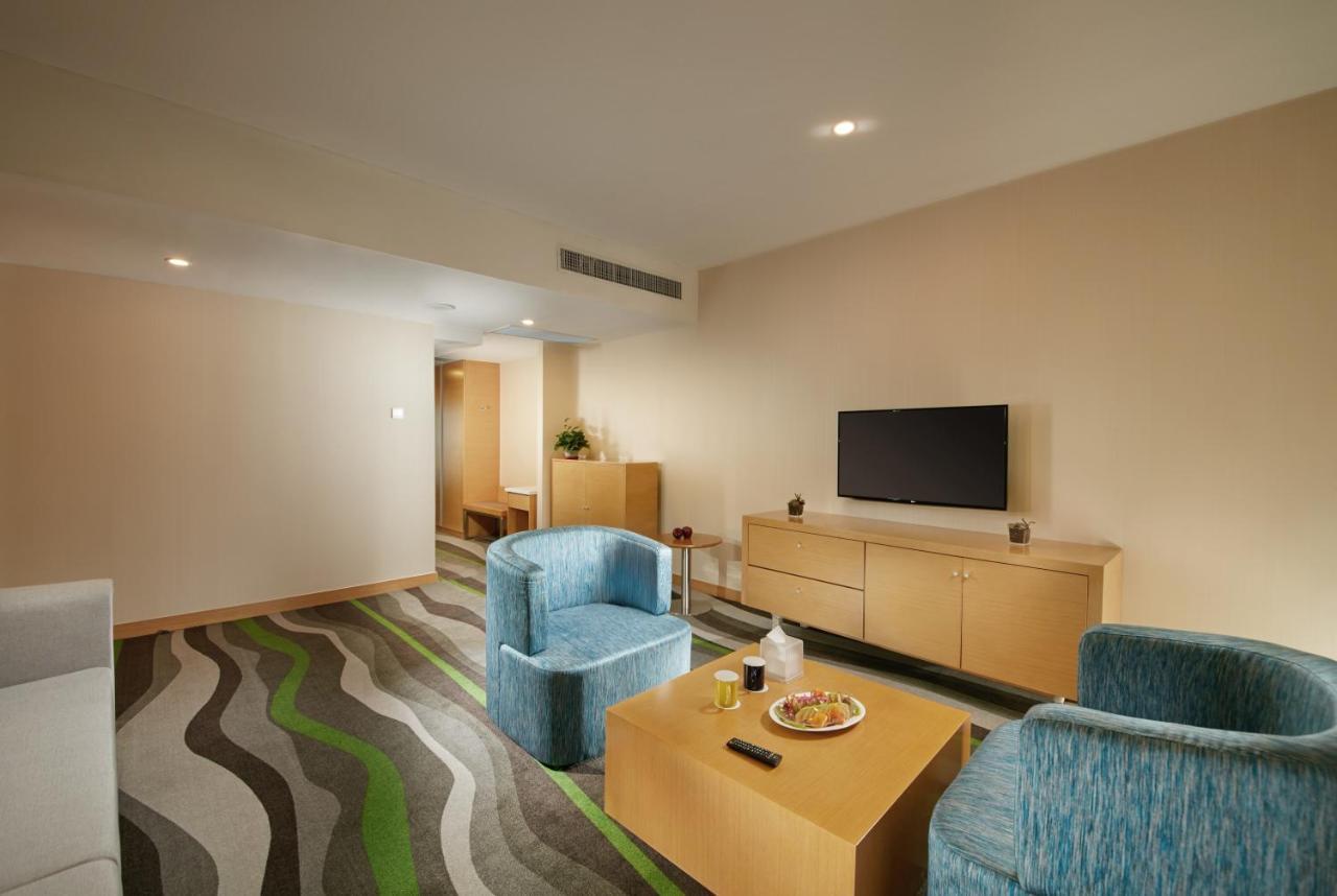 Holiday Inn Express Tangshan Downtown By Ihg Eksteriør billede