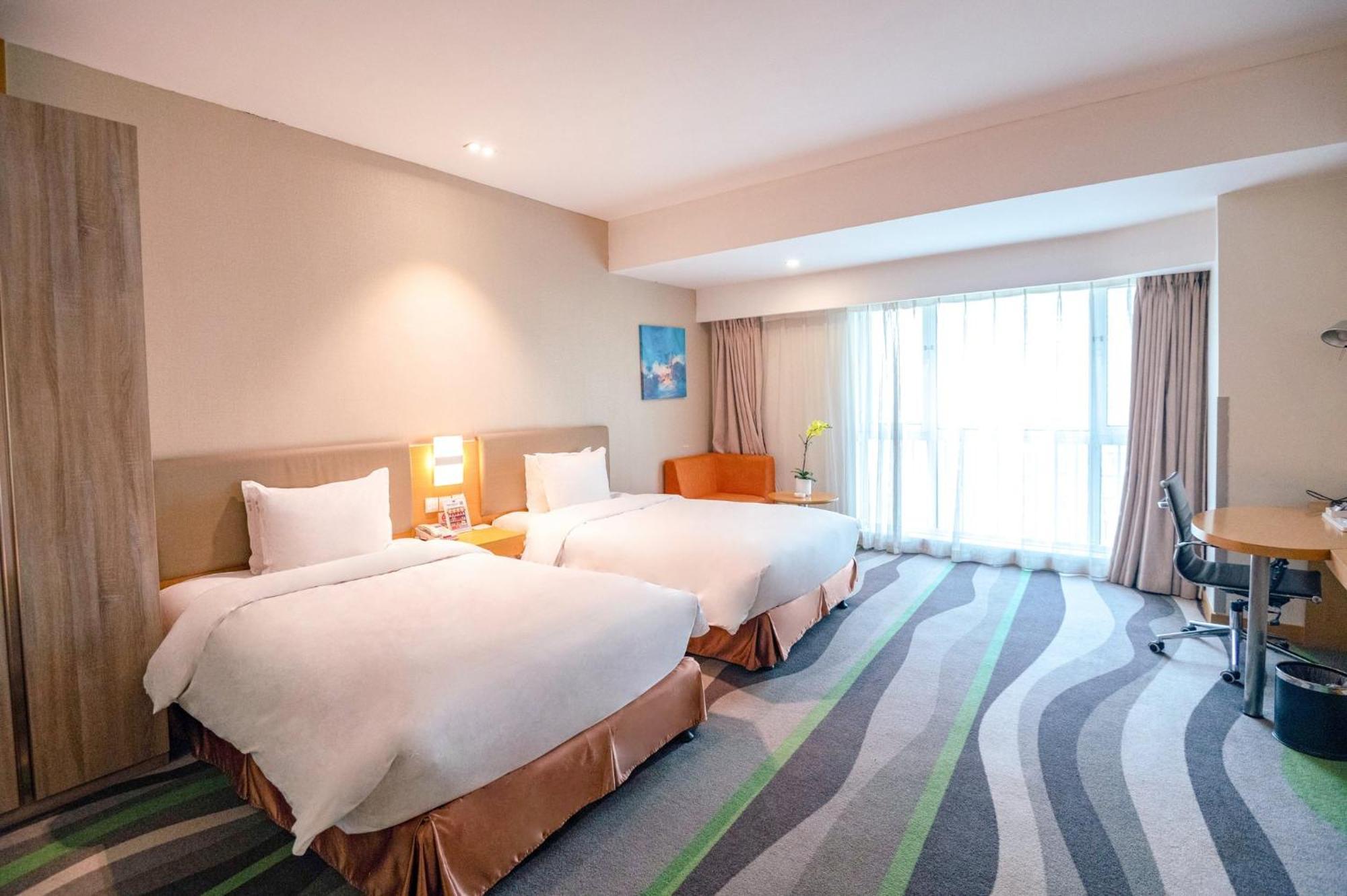 Holiday Inn Express Tangshan Downtown By Ihg Eksteriør billede